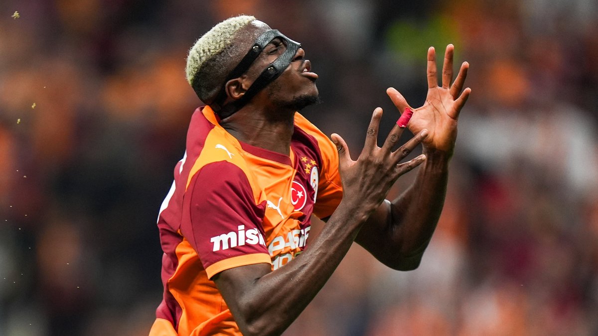 Nijerya basınından flaş Osimhen iddiası! İşte yıldız golcünün son durumu Nijerya basınından flaş Osimhen iddiası! İşte yıldız golcünün son durumu