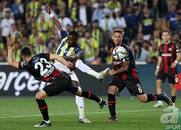 Fenerbahçe’nin yıldızları paylaşılamıyor! Tarihi gelir kapıda