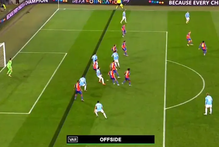 Trabzonspor Basel karşısında ofsayta takıldı! İşte o pozisyon - 1