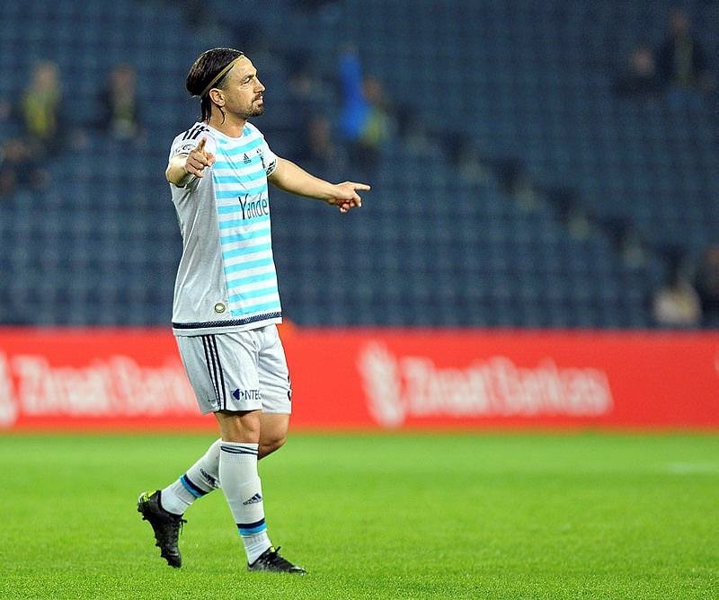 İşte Fenerbahçe’den gönderilecek futbolcular