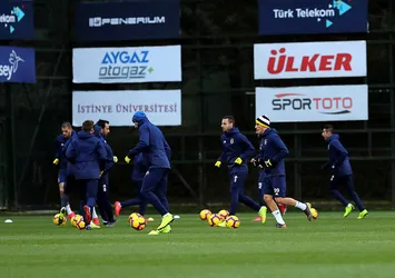 Fenerbahçe'de Konyaspor mesaisi tamamlandı