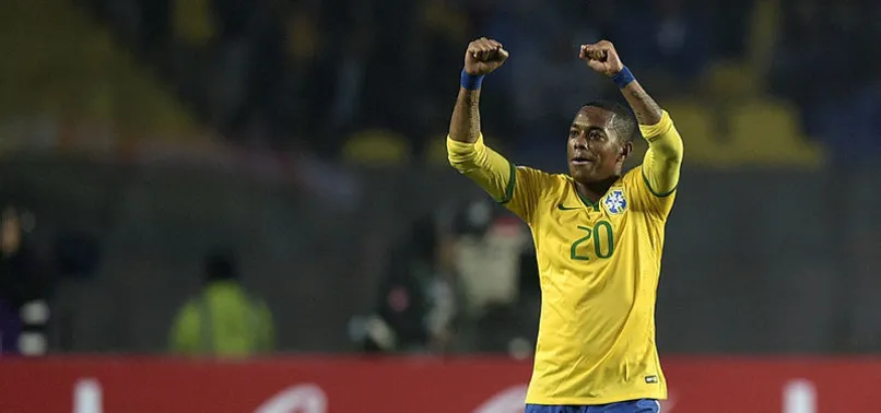 Robinho bombası!