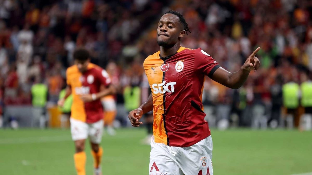 Michy Batshuayi'den tepki çeken hareket! Galatasaraylıları kızdırdı