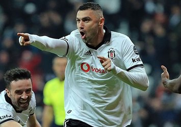 Burak Yılmaz'dan yabancı kuralına tepki