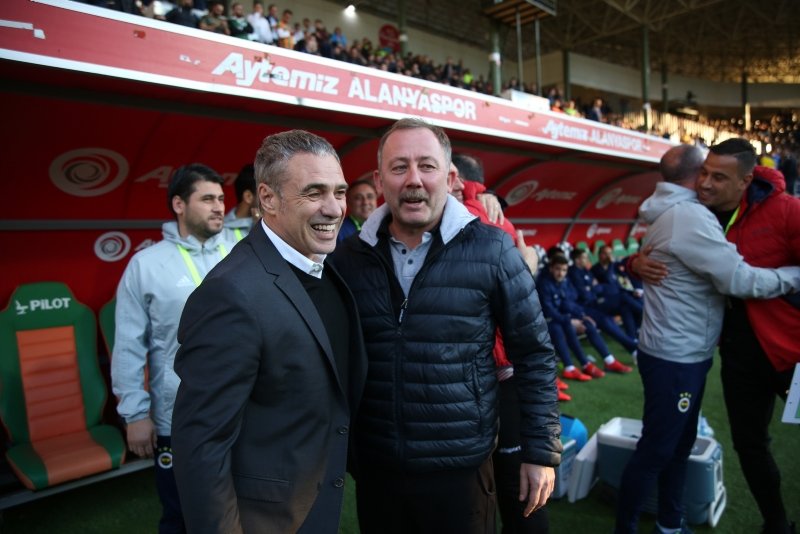 Fenerbahçe Ersun Yanal’dan kurtulmalı!