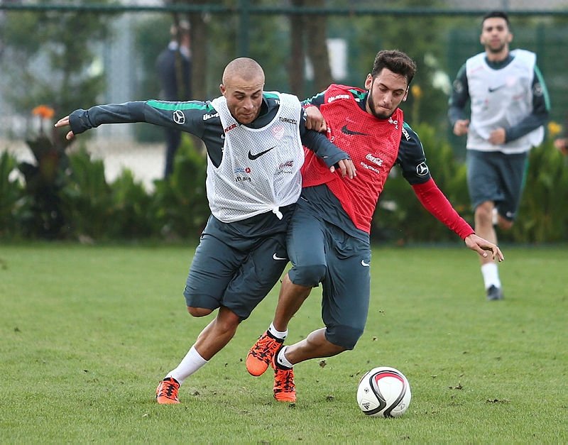 Süper Lig’de takım arkadaşlarıyla kavga eden futbolcular