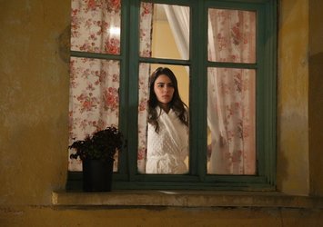 YENİ BÖLÜM İZLE | Üç Kız Kardeş 40. bölüm izle