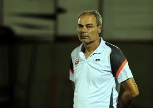 Adanaspor'da Engin İpekoğlu dönemi sona erdi