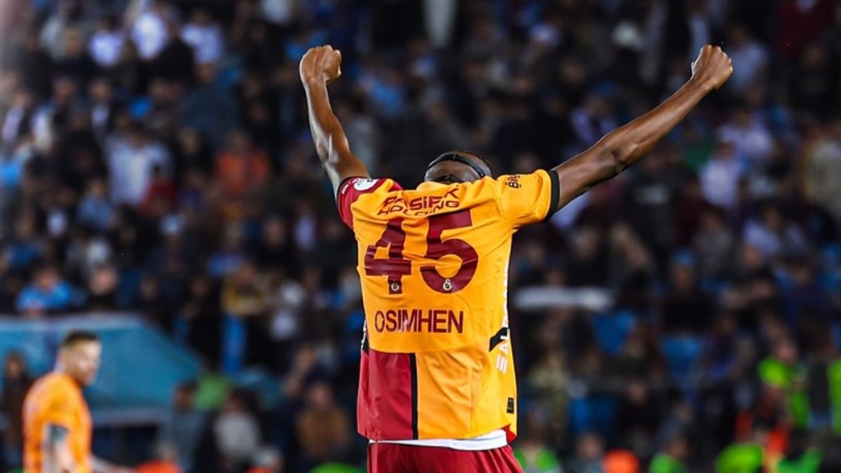 Galatasaray Beşiktaş derbisinde Osimhen oynayacak mı? Osimhen'in son durumu! Galatasaray Beşiktaş derbisinde Osimhen oynayacak mı? Osimhen'in son durumu!