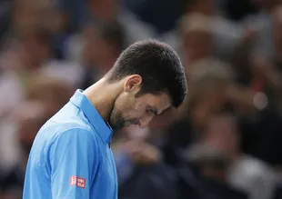 Djokovic Paris'te elendi!