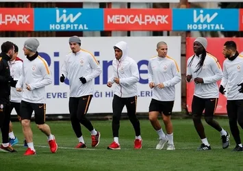 Galatasaray, derbi hazırlıklarına başladı