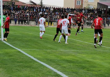 Nevşehir Belediyespor: 3 Tire 1922: 3