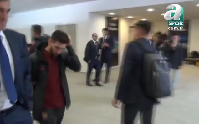 Messi'den Cengiz'e beklenmedik hareket