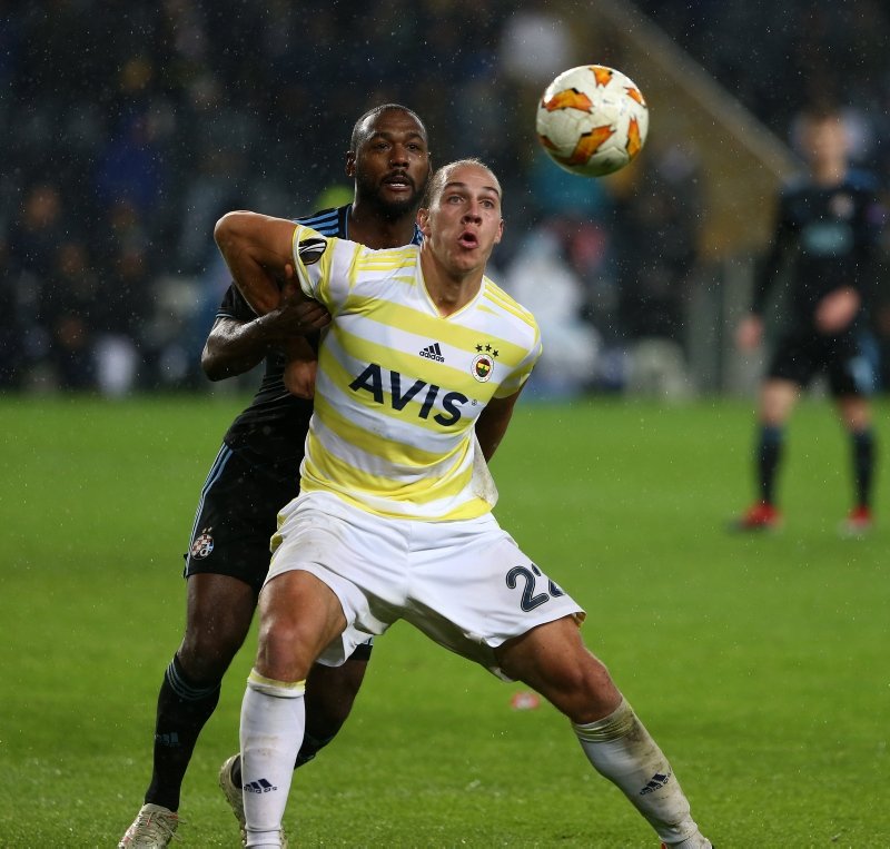Fenerbahçe’ye transfer piyangosu!