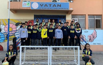 Fenerbahçe’den anlamlı hareket!