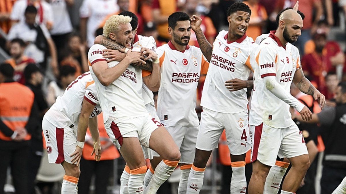 Galatasaray için şaşırtan Şampiyonlar Ligi yorumu! Galatasaray için şaşırtan Şampiyonlar Ligi yorumu!