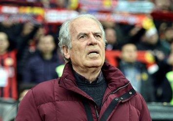 Mustafa Denizli: "Galatasaray şu an biraz daha avantajlı"