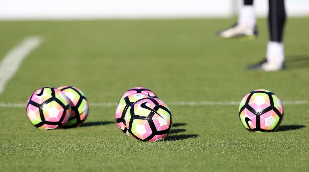 2016-2017 sezonu resmi maç topları