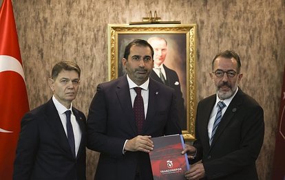 Trabzonspor yönetimi mazbatasını aldı