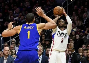 Chris Paul adını NBA tarihine yazdırdı