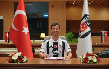 TRANSFER HABERİ: Beşiktaş Salih Uçan ile sözleşme yeniledi! İşte kontrat süresi
