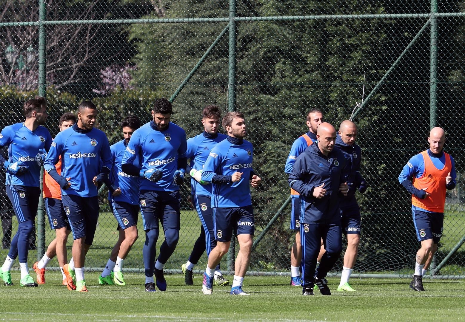 Fenerbahçe idmanında sürpriz görüntü