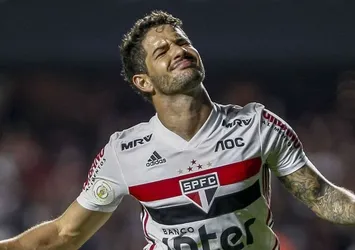 Pato PAOK maçına bağlı!