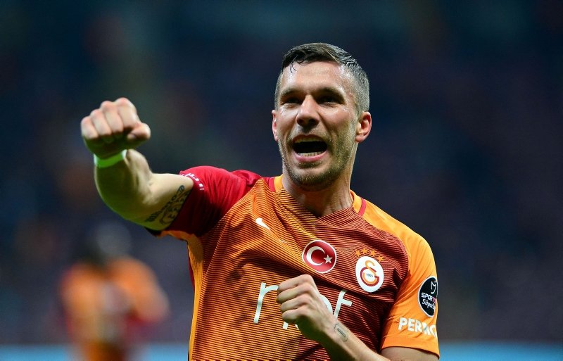 Galatasaray’a Podolski’den müjdeli haber!