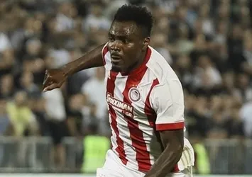 Emenike yine tutunamadı! İşte yeni adresi...