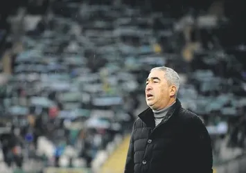 Timsah İzmir’de çıkış peşinde