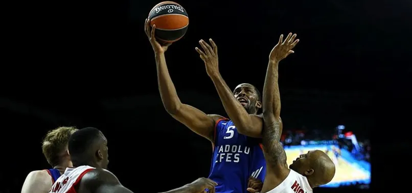 Anadolu Efes, EA Milano'yu mağlup etti