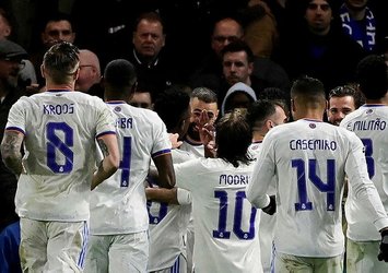Benzema hat-trick yaptı Madrid avantajı kaptı!