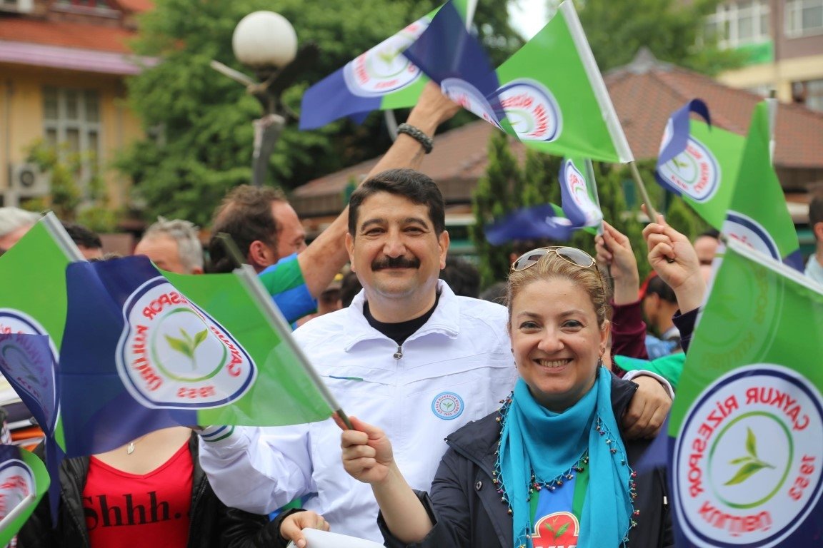 Çaykur Rizespor’a destek yürüyüşü