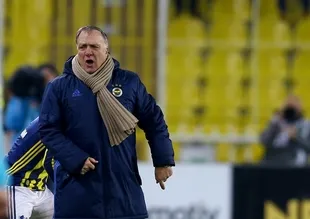 Dick Advocaat: Hem 10 hem de 12 numaraya ihtiyaç var
