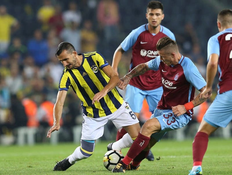 Rıdvan Dilmen: Onu kulübeye al hocam!