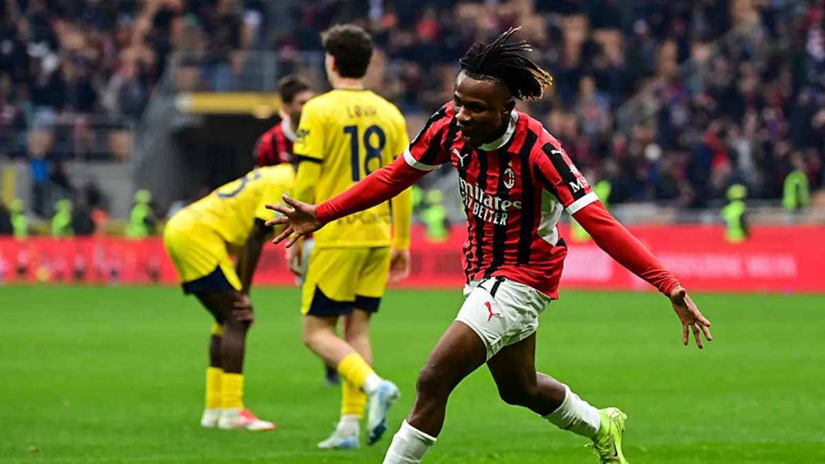 Milan 3-2 Parma (MAÇ SONUCU-ÖZET)