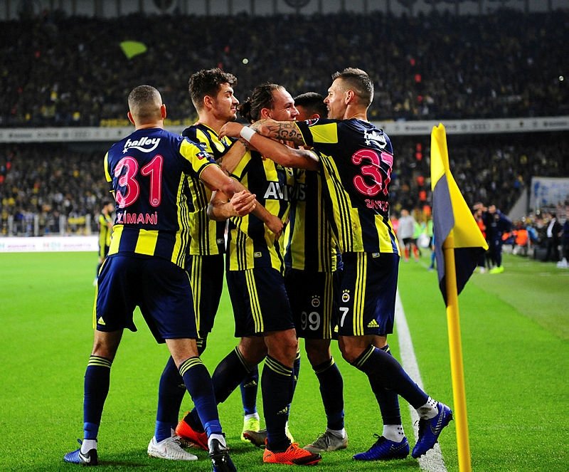 Fenerbahçe’ye büyük şok!