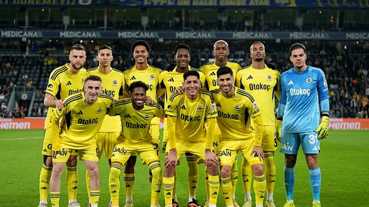 Fenerbahçe'de sıcak gelişme! Yıldız futbolcu Brezilya ekibiyle transfer görüşmelerine başladı