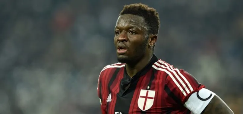 Sulley Muntari'ye şok!