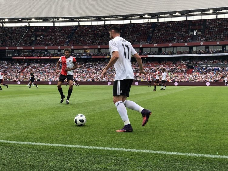 Dirk Kuyt’tan görkemli veda!