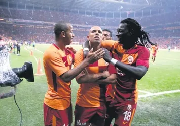 Aslan evinde en iyi 3.takım