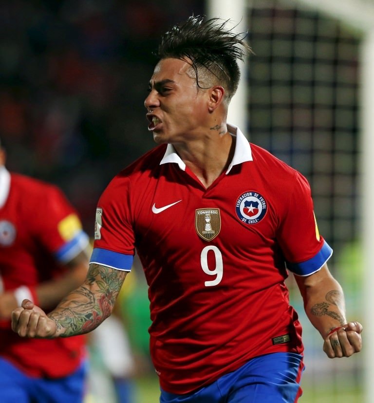 Galatasaray’a Vargas müjdesi!