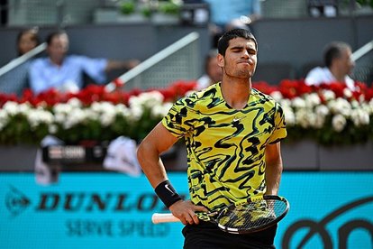 Carlos Alcaraz Wimbledon’dan çekildi