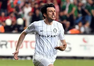 İbrahim Akın 1 yıl daha Altay'da