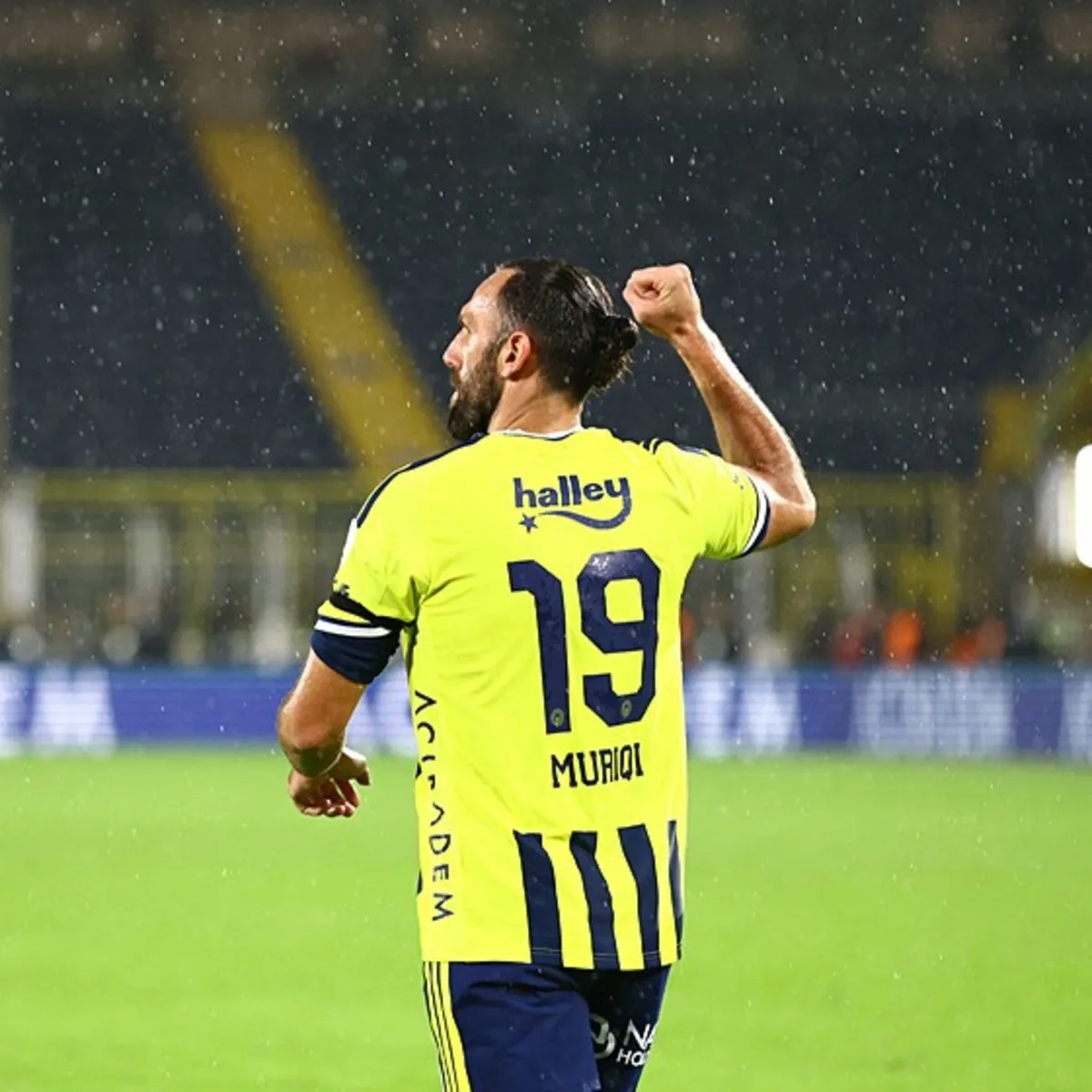 Vedat Muriç'ten derbi öncesi Osimhen yorumu