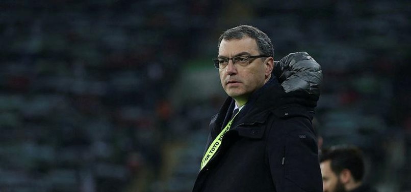 Fenerbahçe sol bekini buldu! Melnjak ve Kolarov derken...