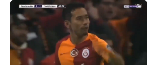 Nagatomo'dan hakeme Åok kÃ¼fÃ¼r!