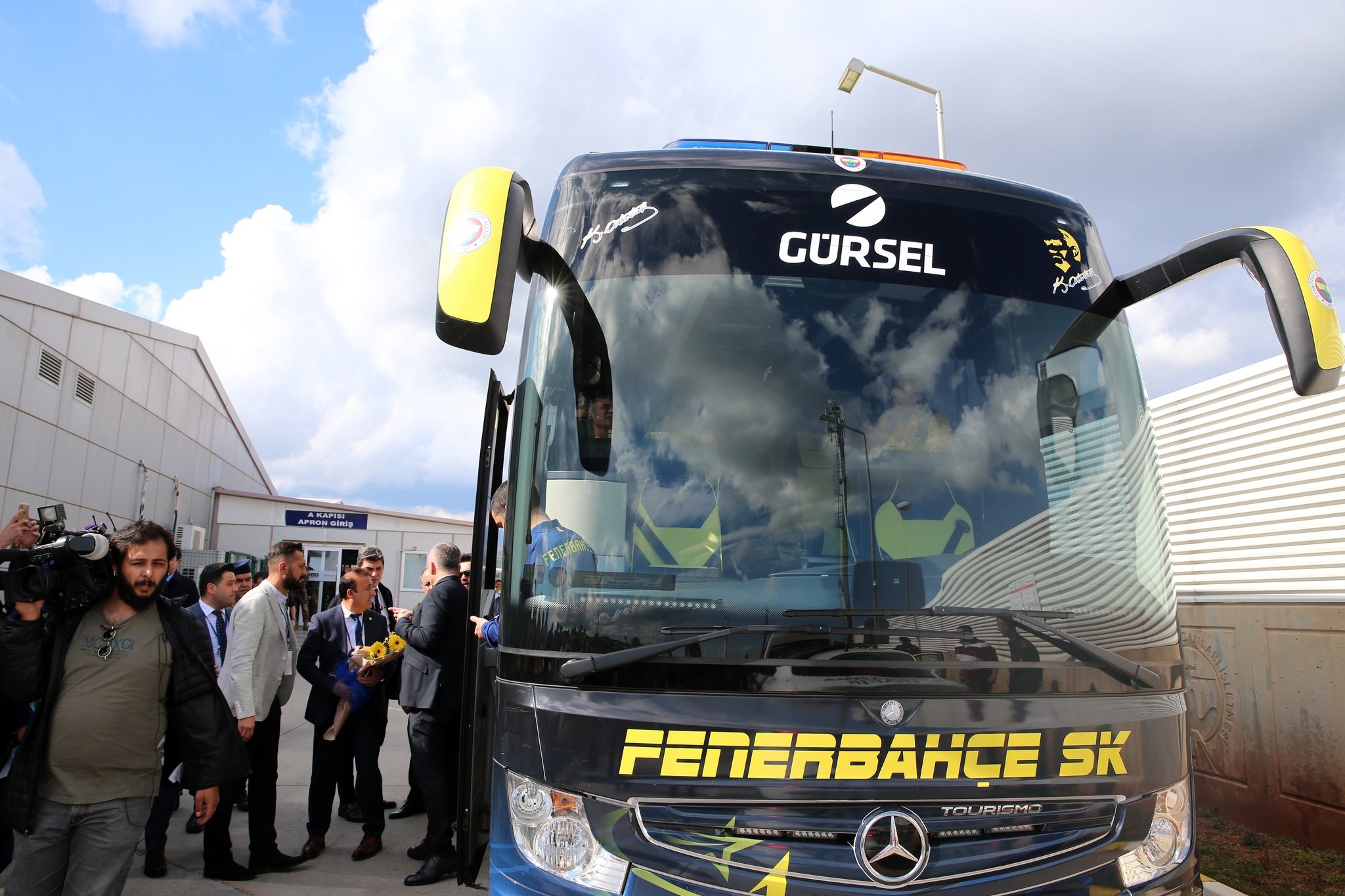 Fenerbahçe kafilesi, Gazipaşa’ya geldi