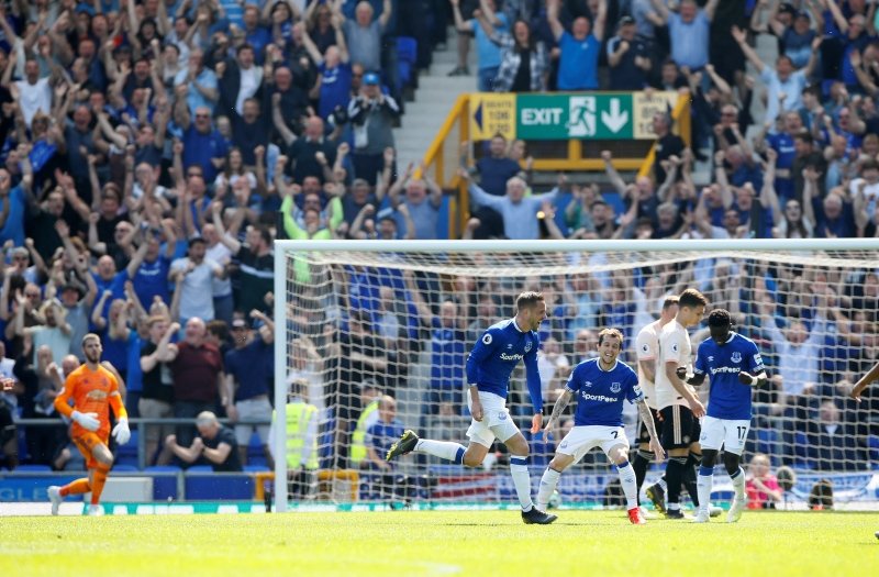 Everton Manchester United’ı dağıttı
