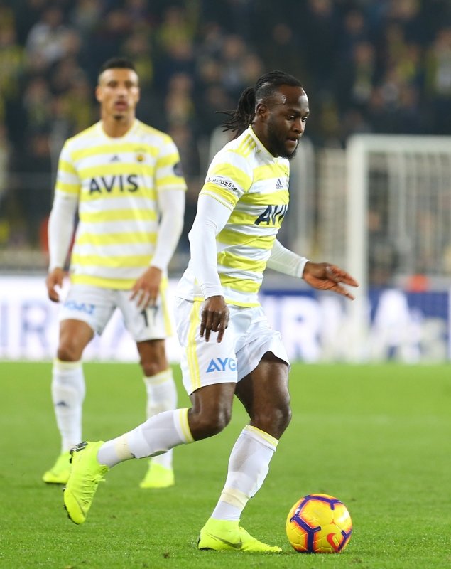 Tolgay Arslan Fenerbahçe’de!